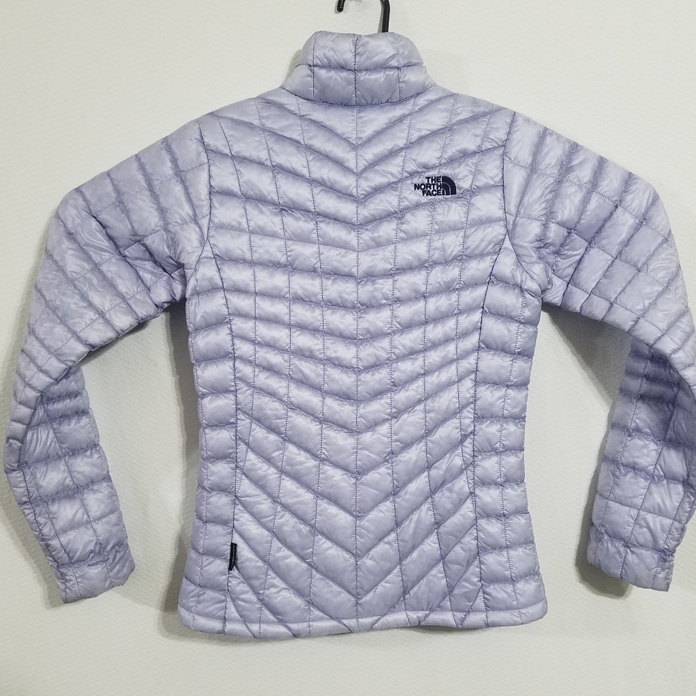 North Face Womens XS Thermoball Puffer Jacket Coat Purple Lightweight Puff tnf - Picture 4 of 7